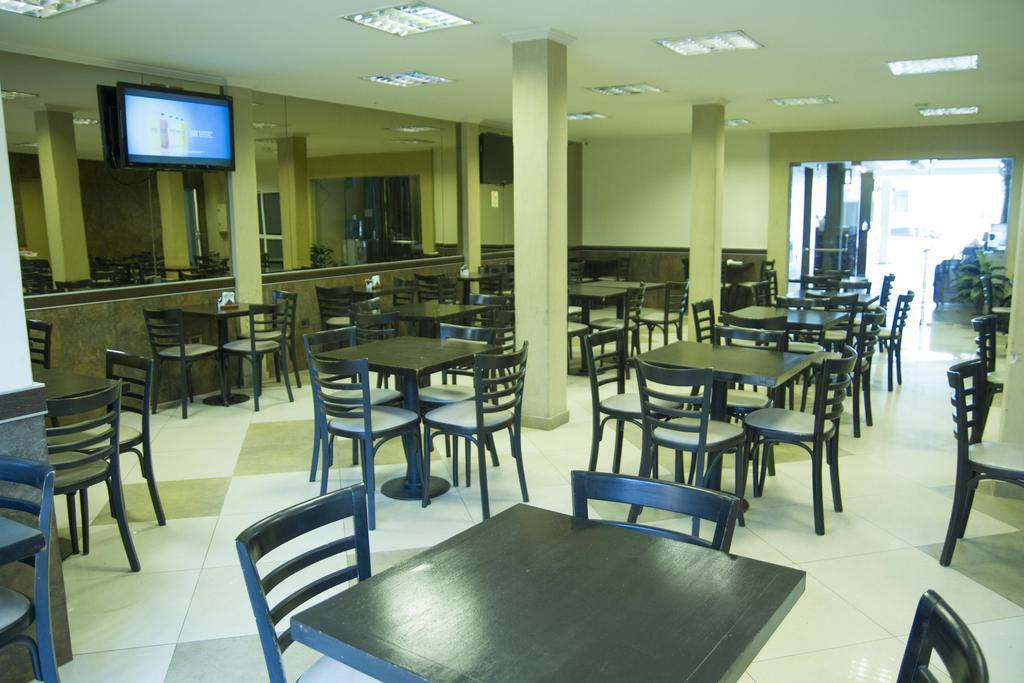 Hotel Confianza Corrientes Exterior foto